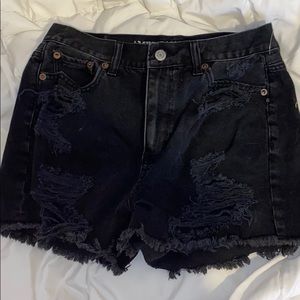 Black American Eagle mom shorts